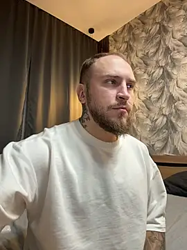 Snapshot of _XxX-XxX_ chatting on 18, 10, 2025 XxX-XxX online show from 18, 10, 2025