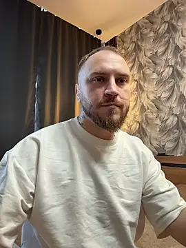 Snapshot of _XxX-XxX_ chatting on 30, 10, 2025 XxX-XxX online show from 30, 10, 2025