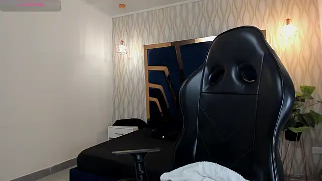 Brad Summer online show from 6, 11, 2025