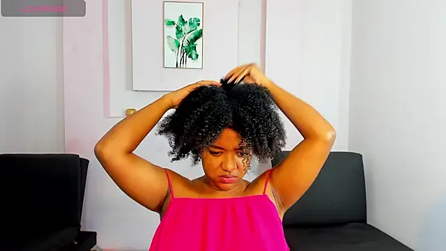 AishaHil online show from 30, 1, 2025