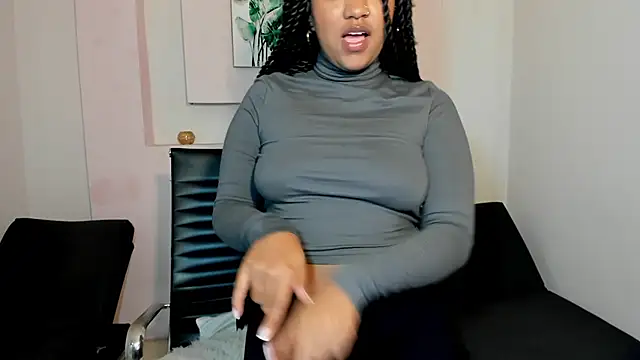 AishaHil online show from 24, 1, 2025