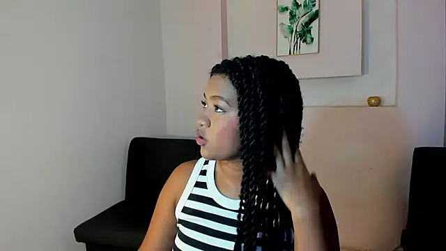 AishaHil online show from 21, 1, 2025