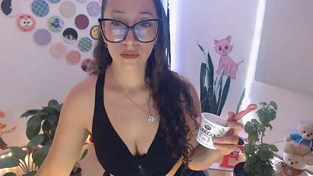 Snapshot of samy_love35 chatting on 11, 7, 2026 samy love35 online show from 11, 7, 2026
