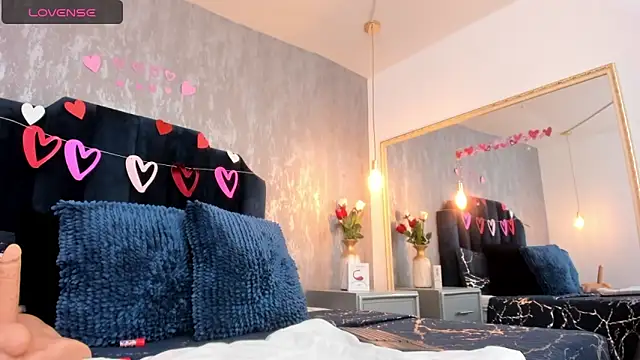 Isis ariany  online show from 4, 3, 2025