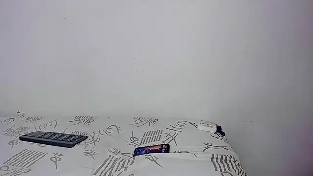 CoupleTwink12 online show from 16, 4, 2026