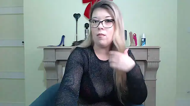 kamilalova online show from 1, 4, 2026