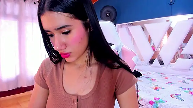 Alondra Cutie online show from 18, 3, 2025