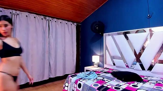 Alondra Cutie online show from 20, 3, 2025