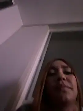 Alahiaa  online show from 7, 11, 2025