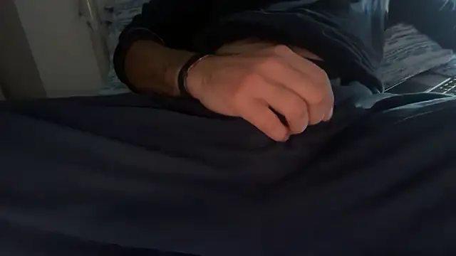 Aria Delmare online show from 9, 2, 2026