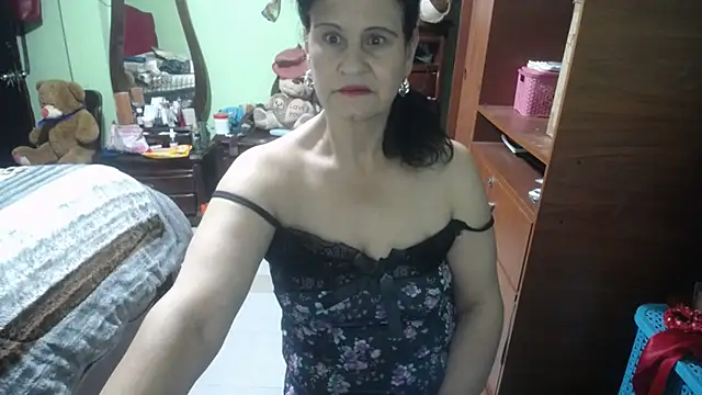 Snapshot of jazmin_mature_ chatting on 4, 10, 2025 jazmin mature online show from 4, 10, 2025