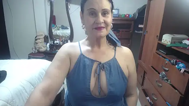 jazmin mature  online show from 19, 12, 2025
