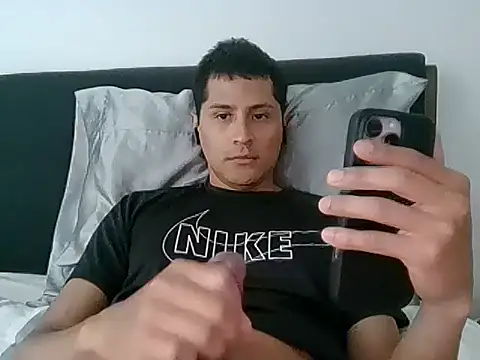 Snapshot of PerroDemonioHot chatting on 23, 5, 2026 PerroDemonioHot online show from 23, 5, 2026