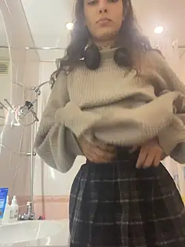 mollyEXD online show from 7, 2, 2025