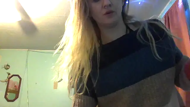 Snapshot of hunybunz69 chatting on 23, 2, 2025 hunybunz69 online show from 23, 2, 2025
