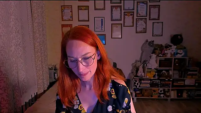 red rocco online show from 18, 3, 2025