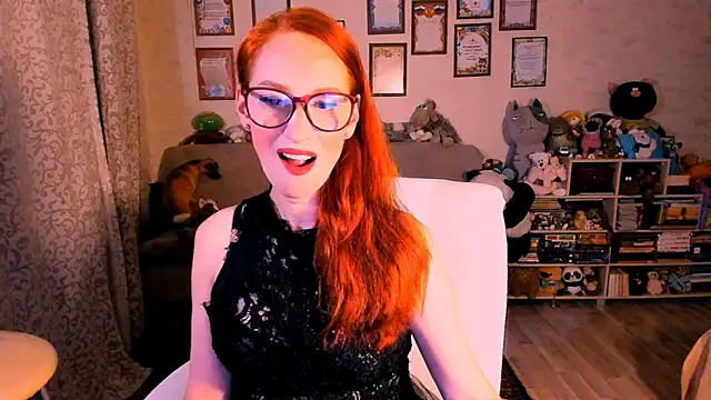 red rocco online show from 14, 11, 2025