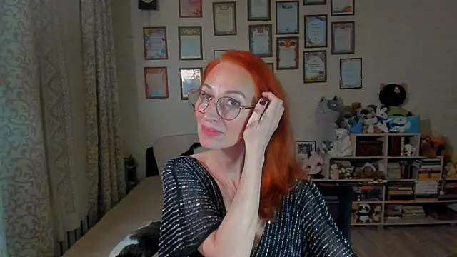 red rocco online show from 18, 1, 2025
