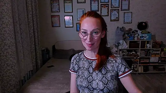 red rocco online show from 19, 2, 2025