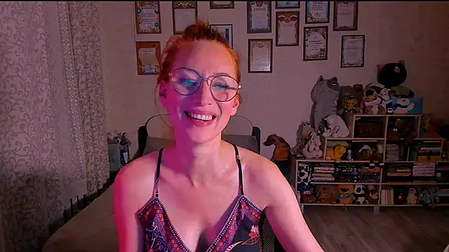 red rocco online show from 7, 3, 2025