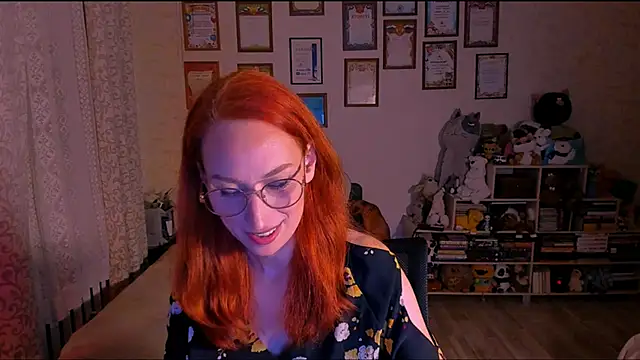 red rocco online show from 18, 3, 2025