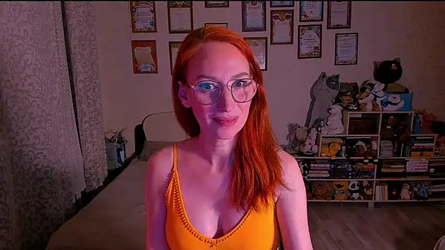 red rocco online show from 15, 3, 2025