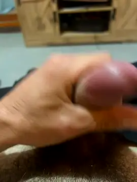 Anonymous62300 online show from 4, 10, 2025
