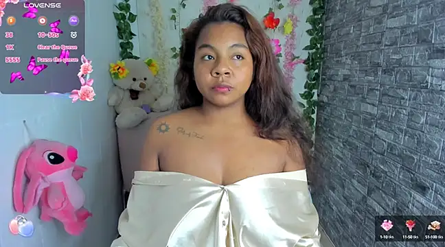 Snapshot of naty_jhonsom_ chatting on 9, 3, 2025 naty jhonsom online show from 9, 3, 2025