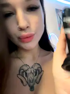 Snapshot of Arya_Black chatting on 27, 11, 2025 Arya Black online show from 27, 11, 2025