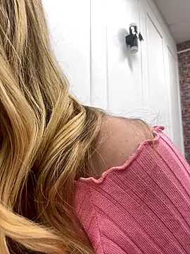 LanaSparks online show from 1, 11, 2025