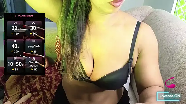 Bengali Cute Girl online show from 19, 9, 2025