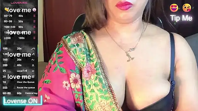 Bengali Cute Girl online show from 19, 4, 2026