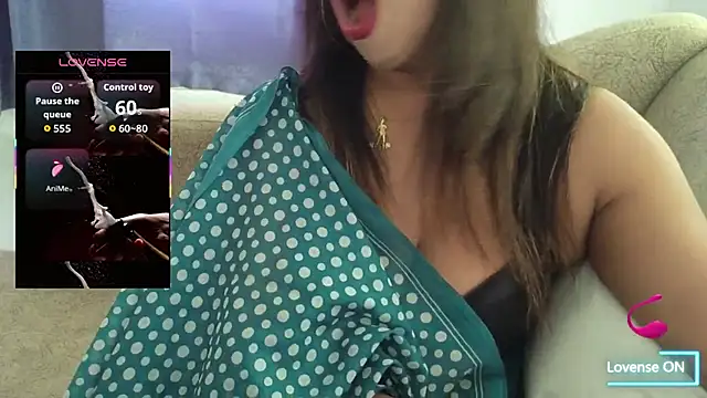 Snapshot of Bengali_Cute_Girl chatting on 16, 10, 2025 Bengali Cute Girl online show from 16, 10, 2025