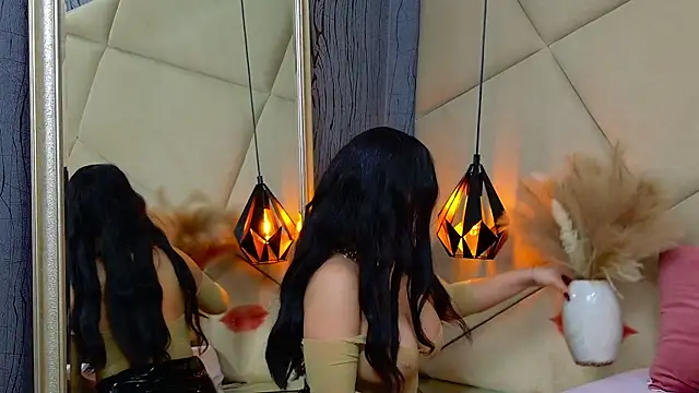 ChloeFrost online show from 23, 11, 2025