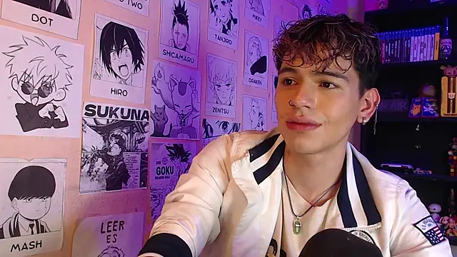 Snapshot of Mickey_Magic chatting on 6, 3, 2025 Mickey Magic online show from 6, 3, 2025