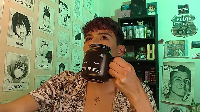 Snapshot of Mickey_Magic chatting on 21, 2, 2025 Mickey Magic online show from 21, 2, 2025