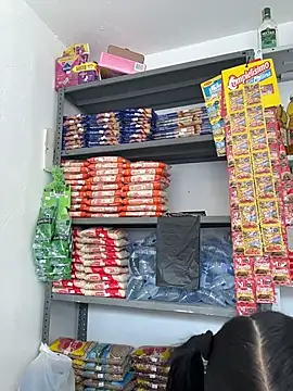 Miia Jazmin online show from 31, 10, 2025