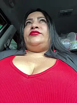 Snapshot of Miia_Jazmin chatting on 2, 5, 2026 Miia Jazmin online show from 2, 5, 2026