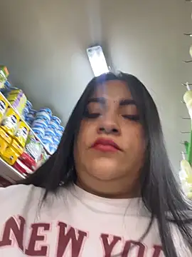 Miia Jazmin online show from 2, 11, 2025