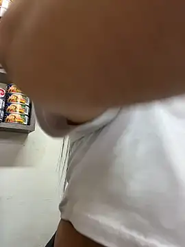 Miia Jazmin online show from 19, 12, 2025