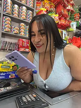 Miia Jazmin online show from 8, 11, 2025