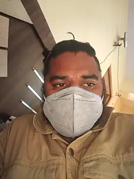 Snapshot of Raziv_komal143 chatting on 24, 2, 2025 Raziv komal143 online show from 24, 2, 2025