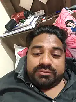 Snapshot of Raziv_komal143 chatting on 28, 2, 2025 Raziv komal143 online show from 28, 2, 2025