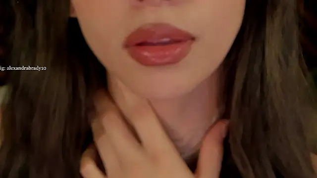 Snapshot of hannah_brady chatting on 6, 5, 2026 hannah brady online show from 6, 5, 2026