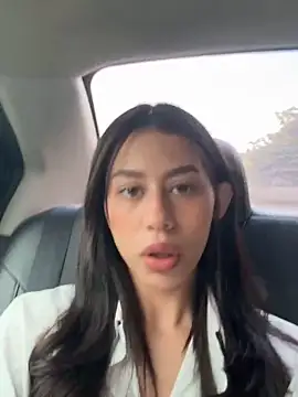 hannah brady online show from 3, 3, 2025