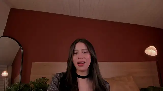 hannah brady online show from 12, 11, 2025