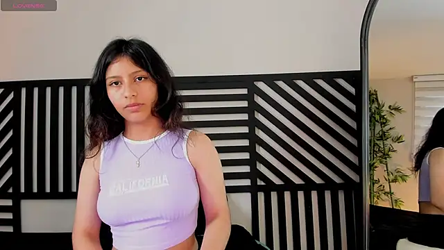Savannah Cameron online show from 13, 2, 2025
