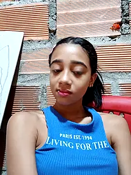 Snapshot of Zoe_Sweett18 chatting on 19, 9, 2025 Zoe Sweett18 online show from 19, 9, 2025
