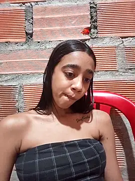 Snapshot of Zoe_Sweett18 chatting on 12, 11, 2025 Zoe Sweett18 online show from 12, 11, 2025