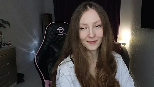 Snapshot of Sweeet_Lilit chatting on 26, 11, 2025 Sweeet Lilit online show from 26, 11, 2025